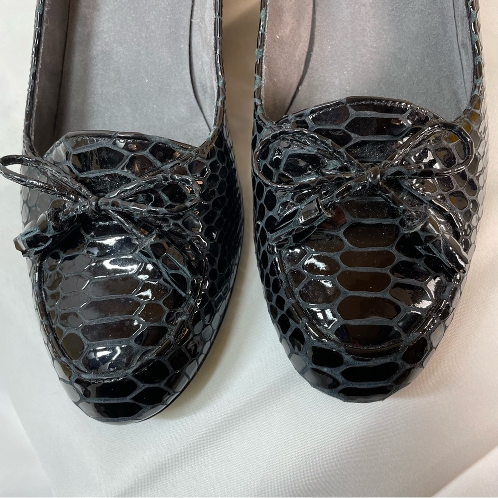 Stuart Weitzman Black Python Embossed Patent Leat… - image 4